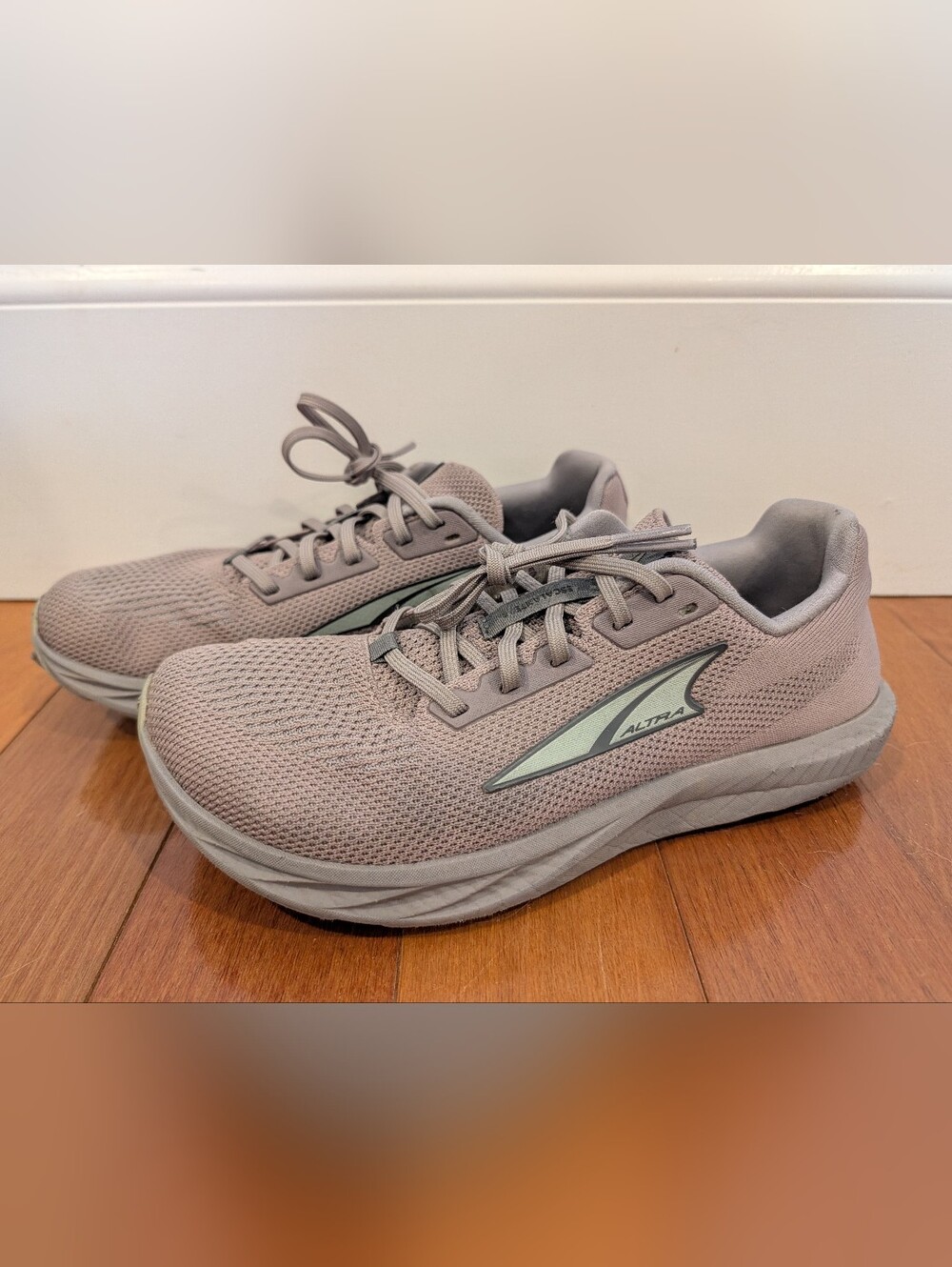 Purple Altra Escalante 4 Running Shoes